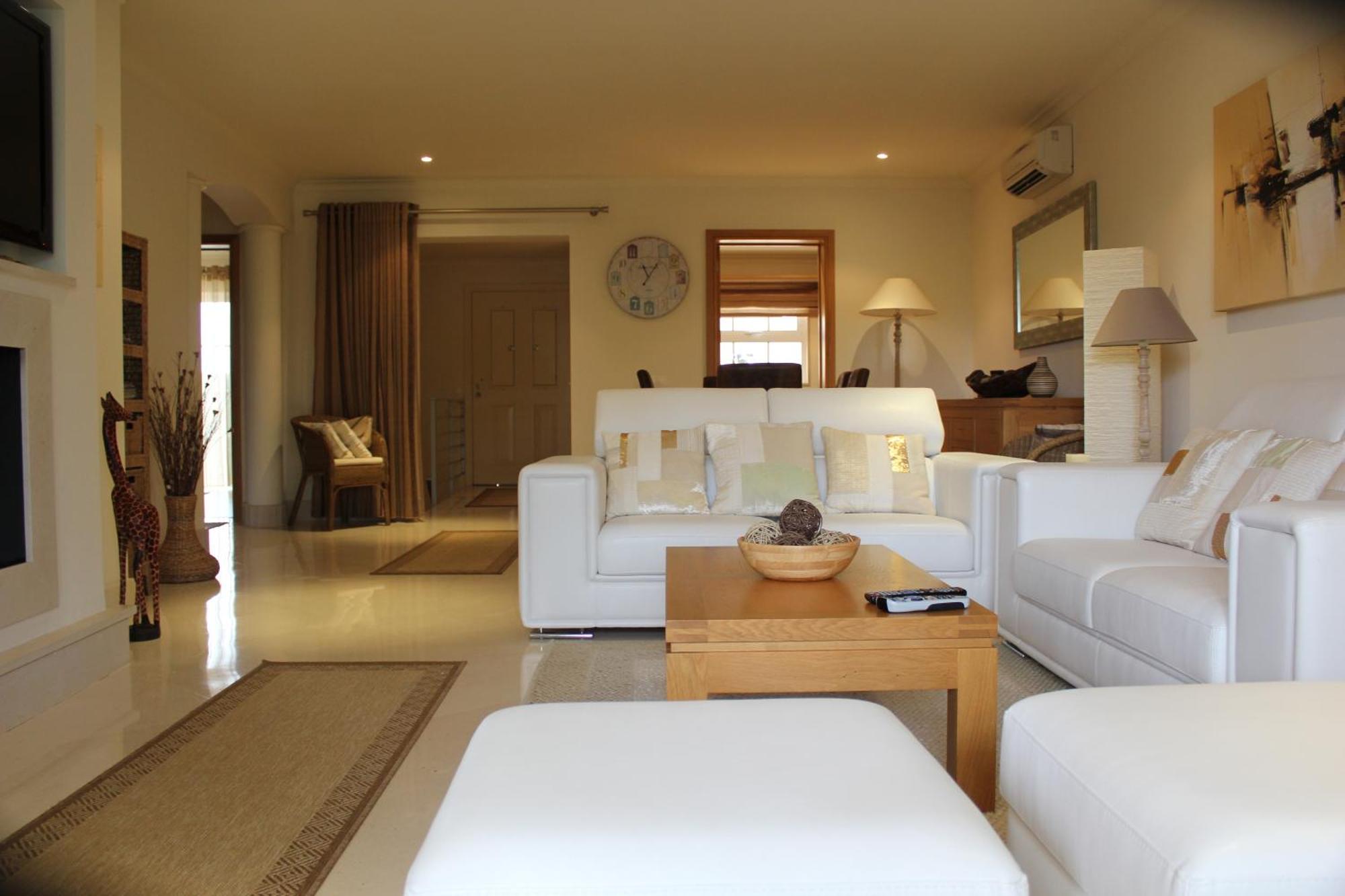 Luxury 3 Bedroom Apartment On Gated Complex Quarteira Exteriör bild