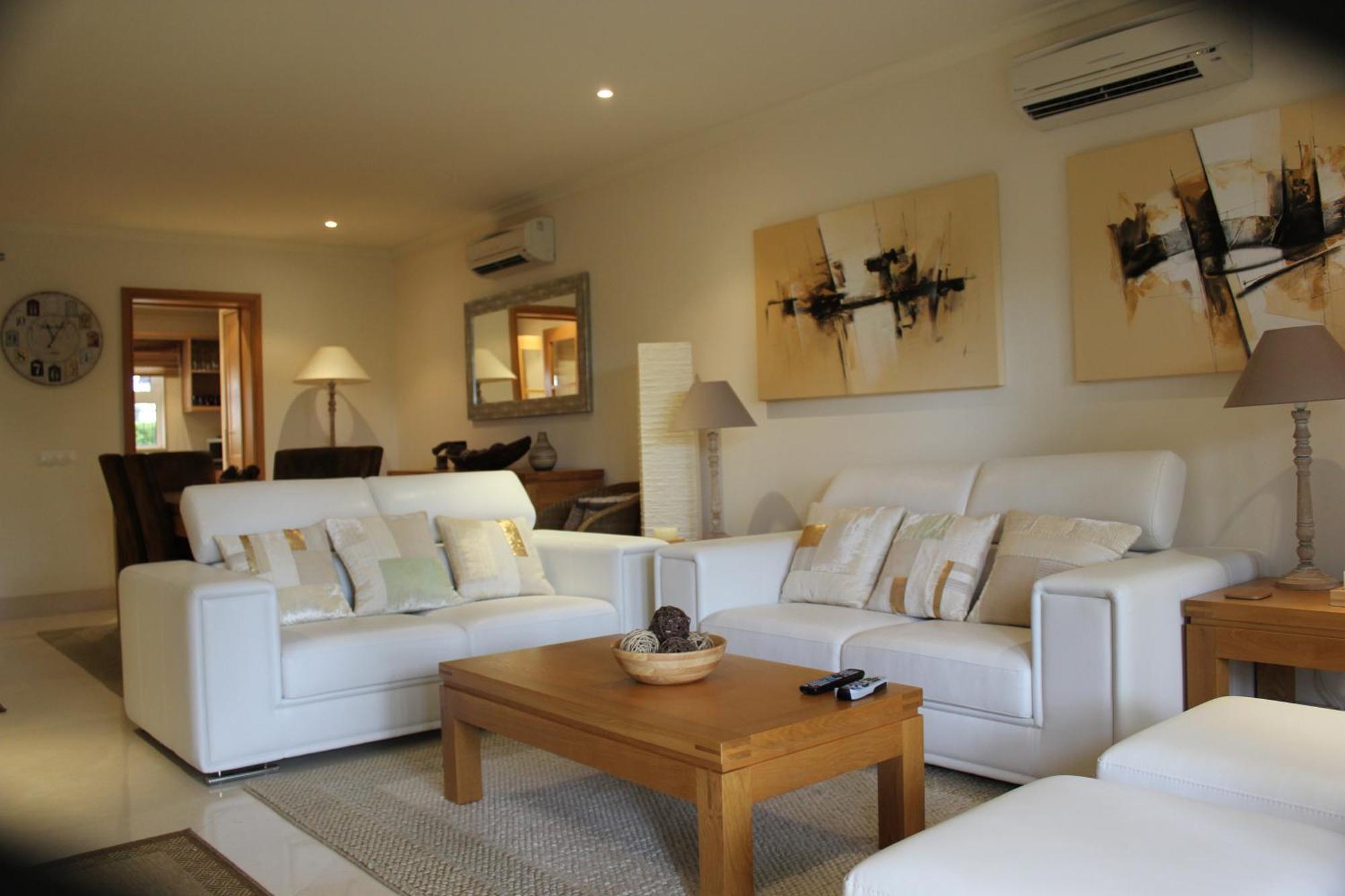 Luxury 3 Bedroom Apartment On Gated Complex Quarteira Exteriör bild