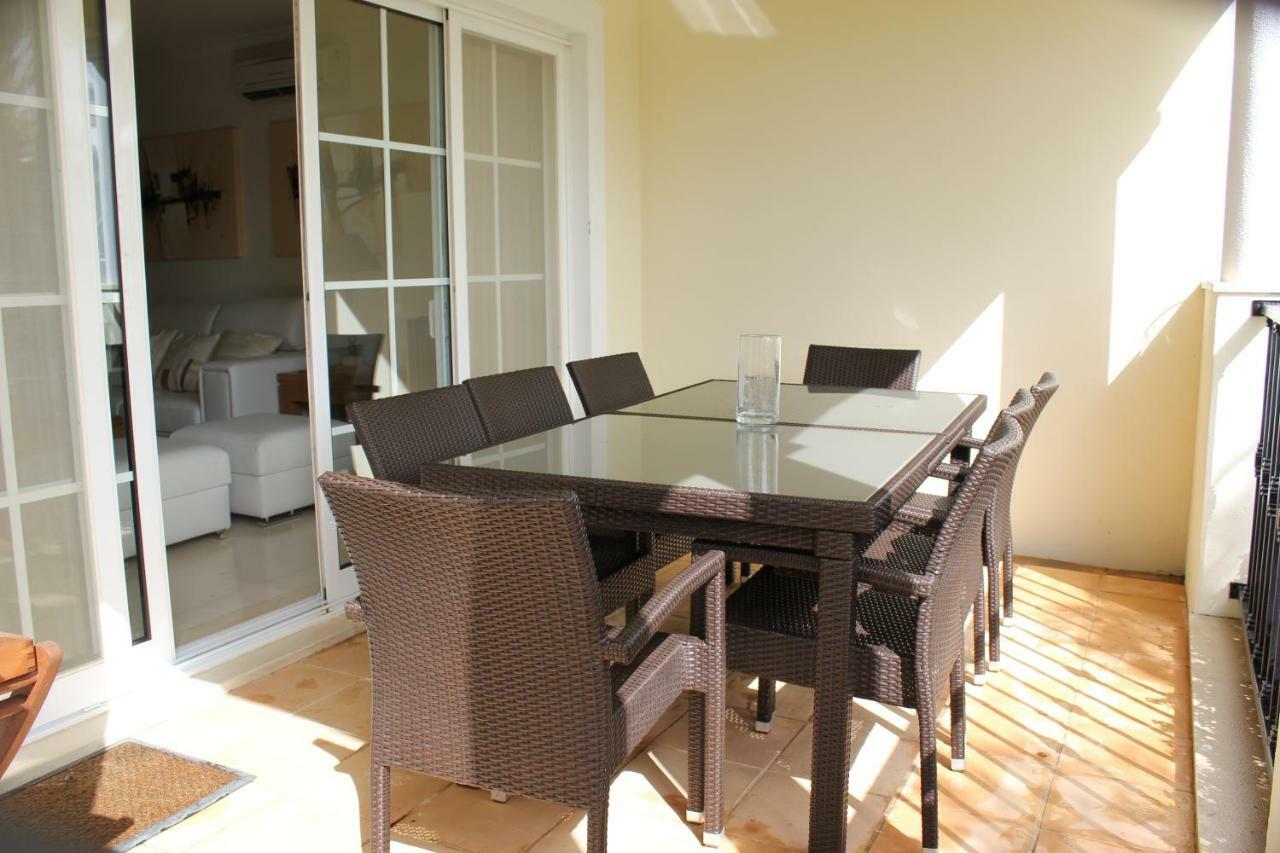 Luxury 3 Bedroom Apartment On Gated Complex Quarteira Exteriör bild